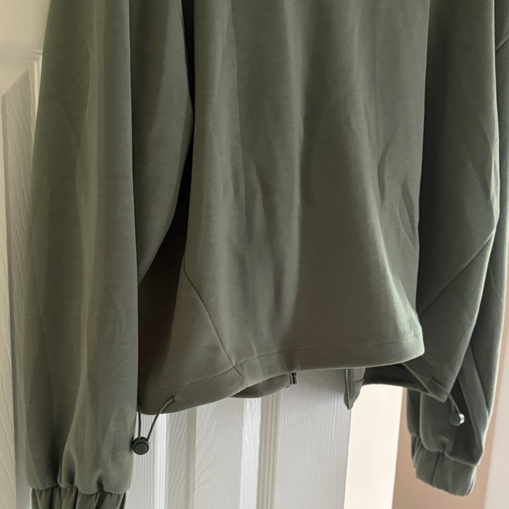 Yogalicious sage green Zip Jacket - Picture 5 of 6